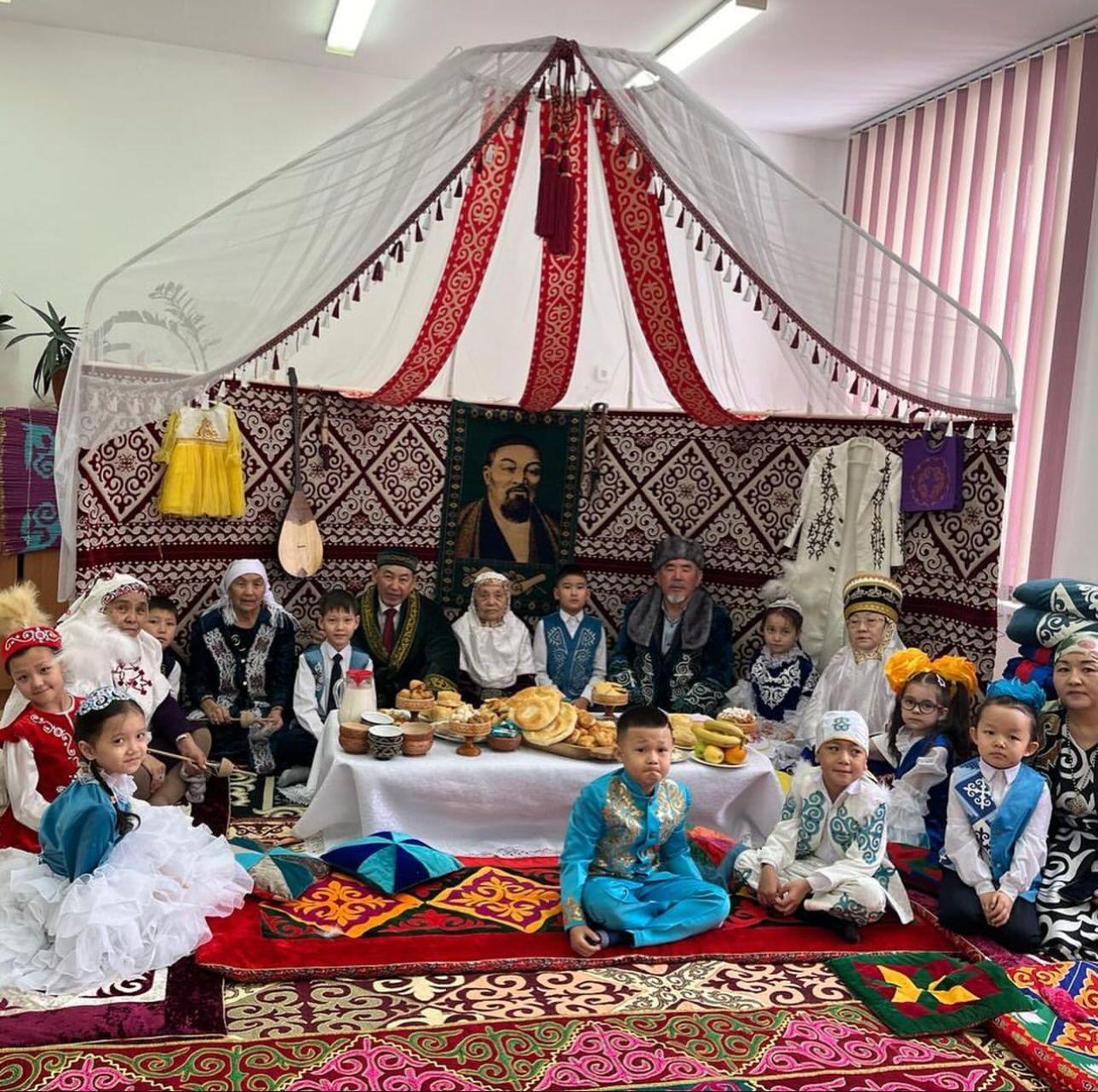 16 наурыз - "Шаңырақ күні"